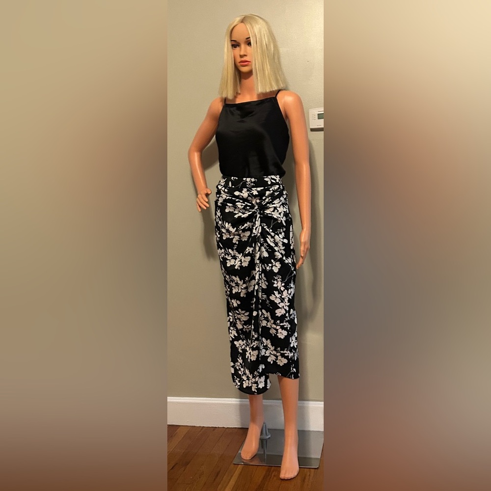 Madewell True Black Satin Cami - Picture 10 of 11